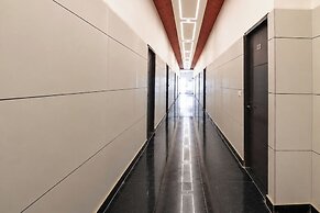 Fabhotel Metro Inn I