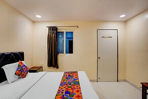 Fabhotel Sri Narmada Grand