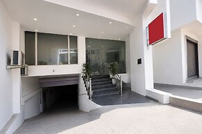 Fabhotel Perfectionist