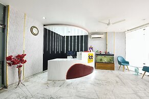Fabhotel Perfectionist