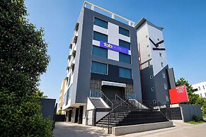 Fabhotel Nirvana
