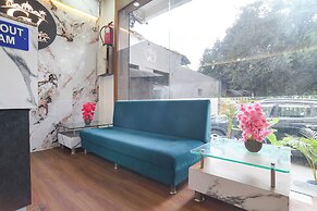 Fabhotel Grand Villa