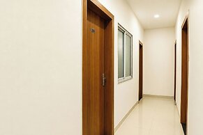 Fabhotel Grand Villa