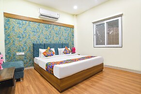 Fabhotel Grand Villa