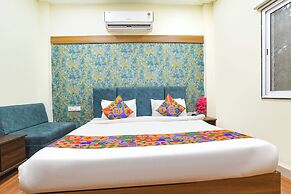 Fabhotel Grand Villa