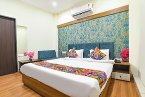 Fabhotel Grand Villa