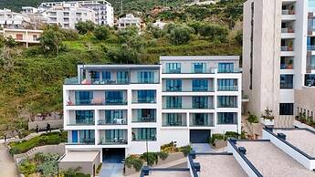 Velaris Apartments