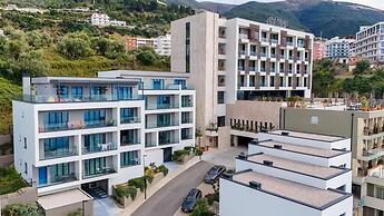 Velaris Apartments