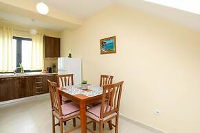Velaris Apartments