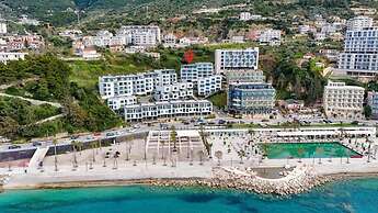Velaris Apartments