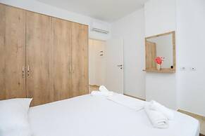 Velaris Apartments
