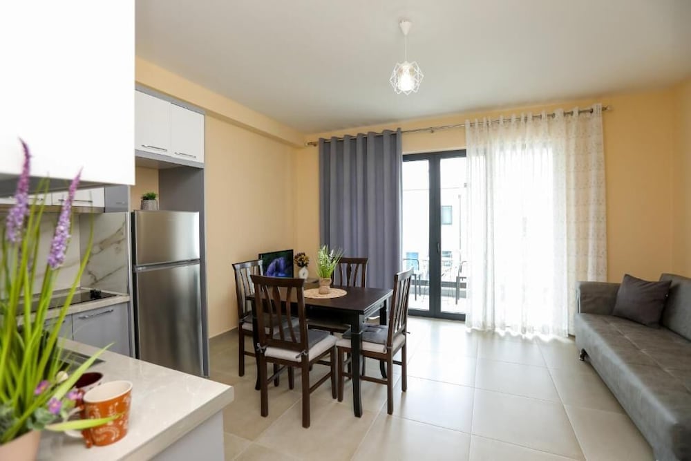 Velaris Apartments