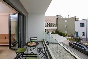 Velaris Apartments