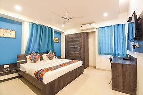 Fabhotel The Upper Room