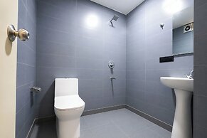 Fabhotel Amar Residency