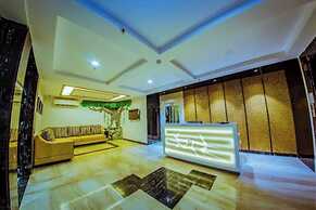 Fabhotel Pratibha Grand