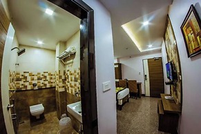 Fabhotel Pratibha Grand