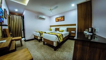 Fabhotel Pratibha Grand