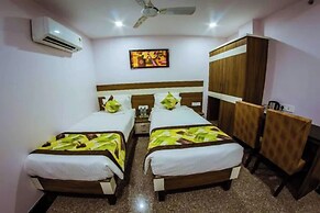 Fabhotel Pratibha Grand