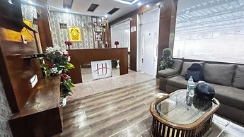 Fabhotel Jinesh