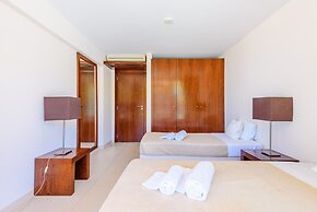 Vila das Lagoas Salgados Retreat