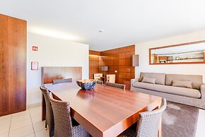 Vila das Lagoas Salgados Retreat