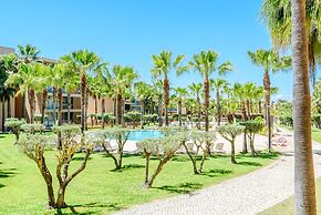 Vila das Lagoas Salgados Retreat