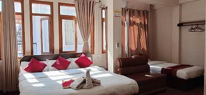 Hotel Silver Jubilee