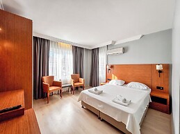 A.EMRELİ OTEL