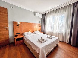 A.EMRELİ OTEL
