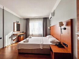 A.EMRELİ OTEL