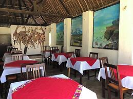 Twiga Lodge Tiwi