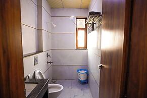 Hotel Ashirwad Noida