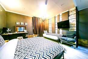 Heritage Hotel