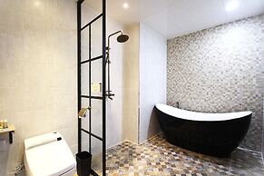 Heritage Hotel