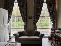 Regal Rooms
