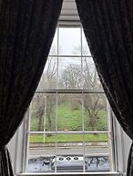 Regal Rooms