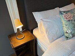 Regal Rooms