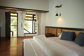 Red Panda Jungle Camp