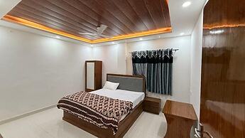 Hotel Chetna Place