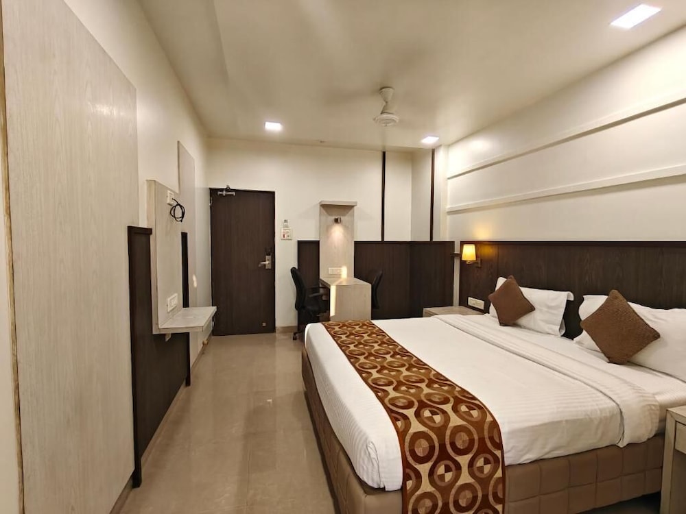 Hotel Sitara Residency