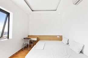Pho Nui Hotel & Apartment
