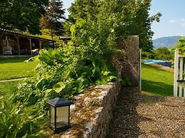 Les Deux Sources
