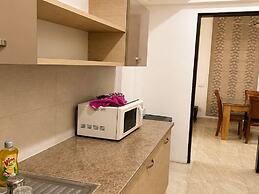 Spacious 2-bedroom Apartment With Full Access