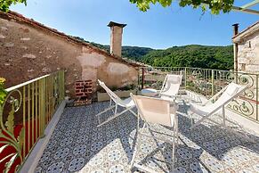 Casa Di Nonno-jacuzzi Mountain View Stay in Lesvos