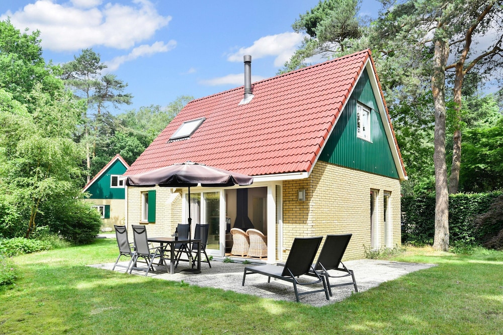 Holiday Home With Sauna, 18 km. From Tilburg
