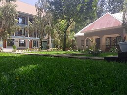 Eva residence
