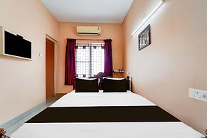 Deluxe Viswa Towers