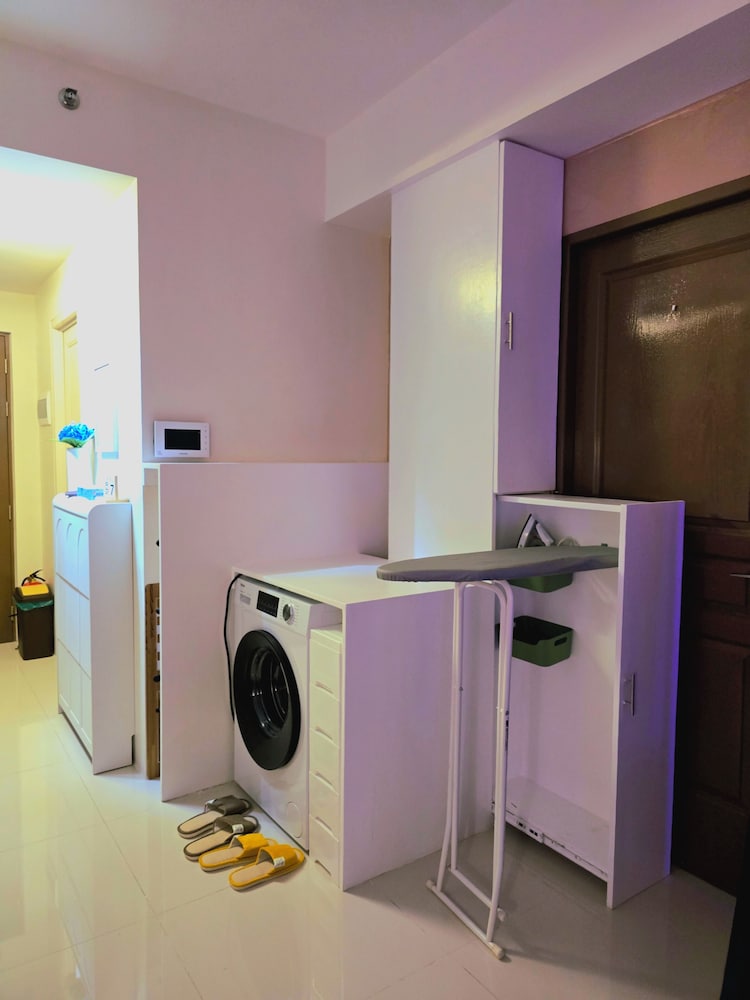 Dyad Suites Pasay