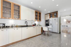 223 Le Gla Euls in Golfe Juan